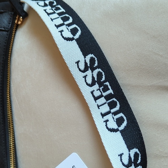 GUESS Norwood Mini Zip Black and White Shoulder Bag Halfmoon Purse nwt - Picture 10 of 13